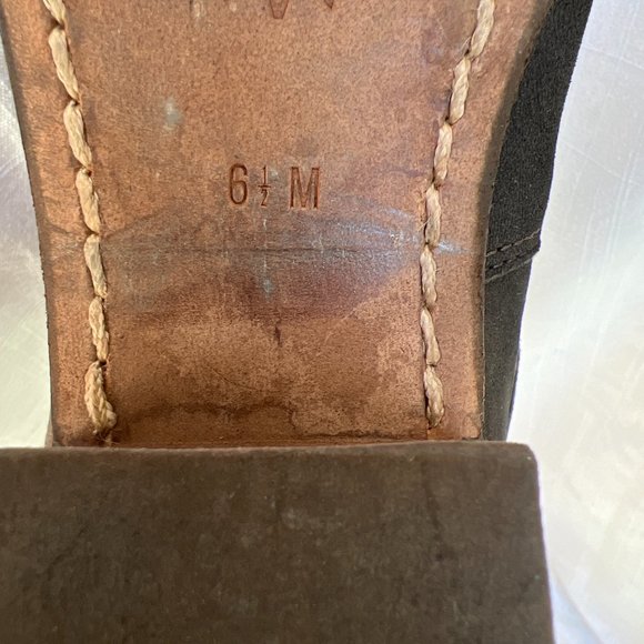 Donald J. Pliner Round Toe Moto Buckle Style Cuban Heel Bootie Black Size 6.5 - Picture 9 of 11